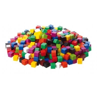 1 cm dydžio kubeliai - 1000 vnt. 2 1 cm dydžio kubeliai - 1000 vnt. 2