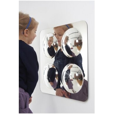 Didelė akrilo veidrodžio plokštė su 4 kupolais (490 mm) 2