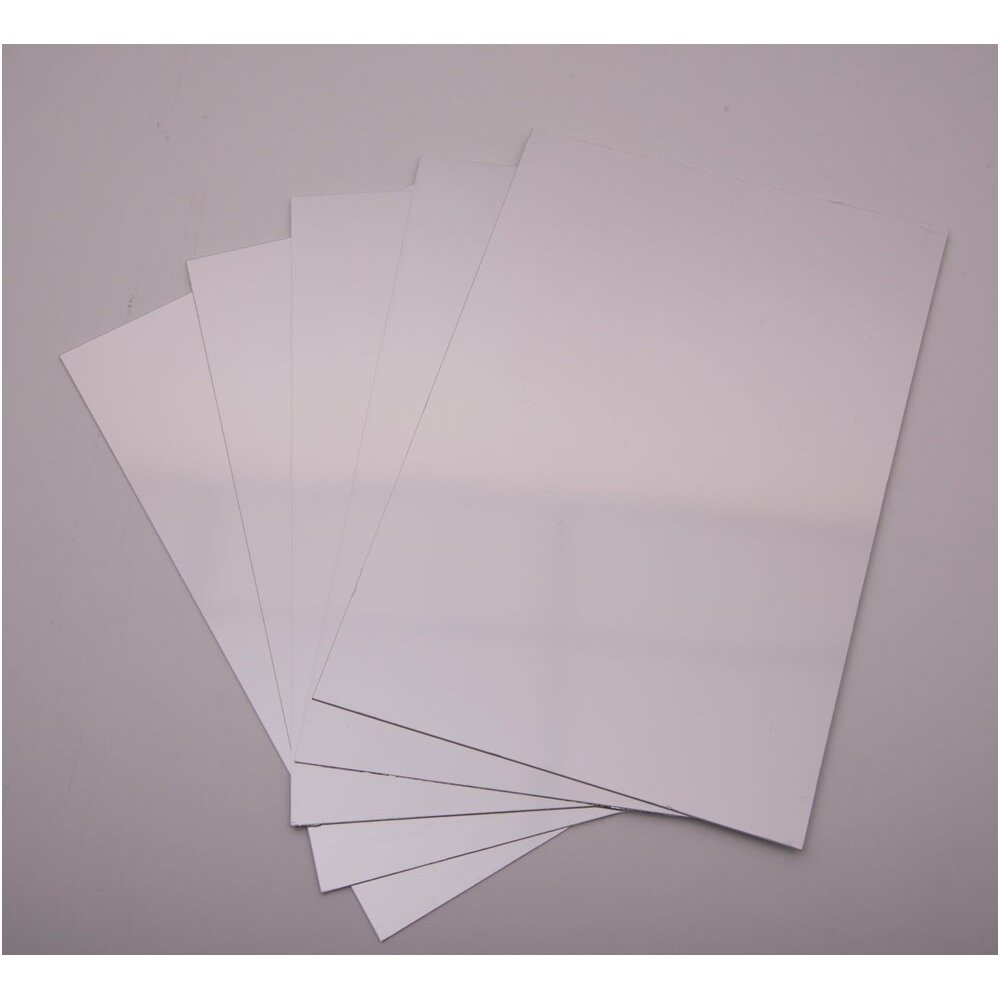 Dvipusiai plastikiniai veidrodėliai 300 x 200 mm - 5 vnt. 1 Dvipusiai plastikiniai veidrodėliai 300 x 200 mm - 5 vnt. 1