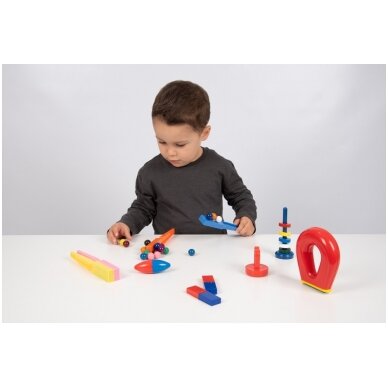 Eksperimentų rinkinys „Magnetizmas“ 7