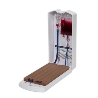 Pažangi keturių venų venipunktūros treniruočių priemonė™ - Dermalike II™ Latex Free - tamsi oda Pažangi keturių venų venipunktūros treniruočių priemonė™ - Dermalike II™ Latex Free - tamsi oda