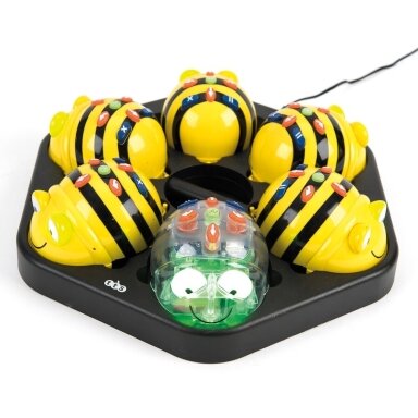 Robotų Bee-bot ir Blue-bot komplektas su įkrovimo stotele IT01243 Robotų Bee-bot ir Blue-bot komplektas su įkrovimo stotele IT01243