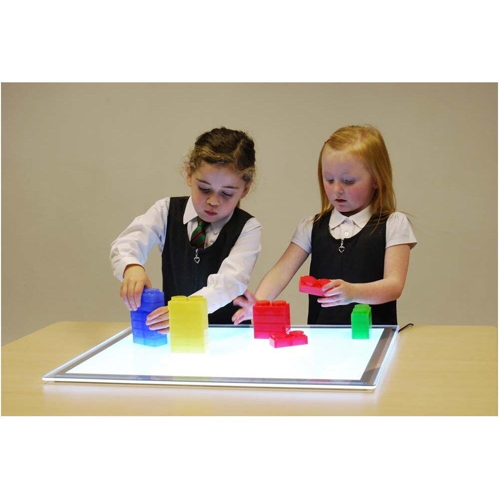 SiliShapes® minkšti kubeliai - 24 vnt. 2 SiliShapes® minkšti kubeliai - 24 vnt. 2
