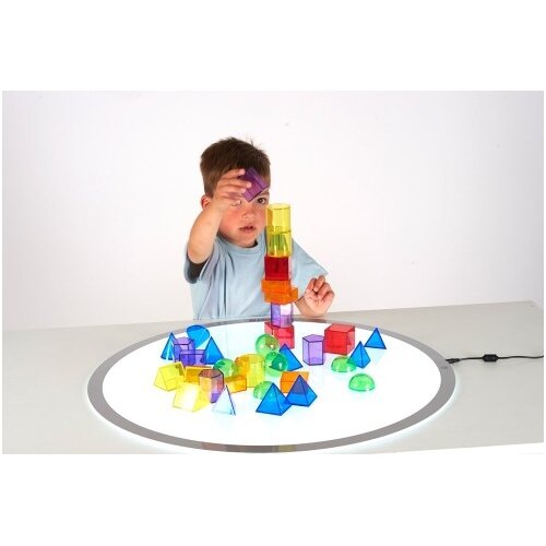 Spalvotos skaidrios geometrinės formos - 36 vnt. Spalvotos skaidrios geometrinės formos - 36 vnt.
